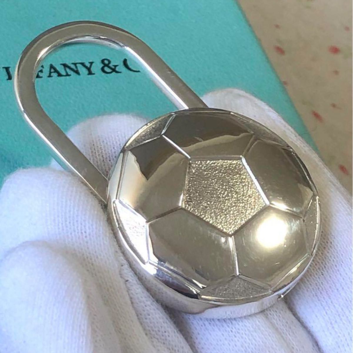 64g 希少 レア ティファニーキーホルダー キーリング サッカー 64g 希少 レア ティファニーキーホルダー キーリング サッカー