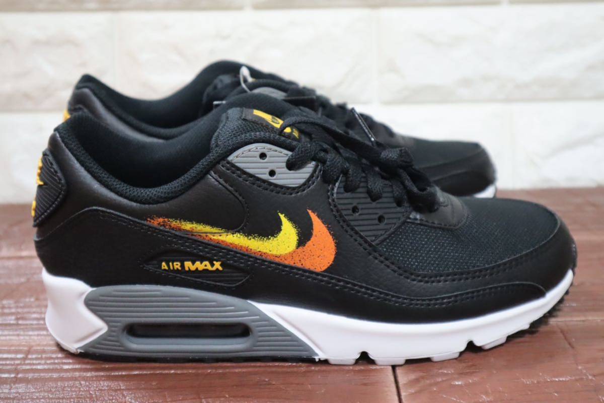 新品 定価18700円 26.5㎝ NIKE ナイキ AIR MAX 90 エアマックス90 スプレープリントスウッシュ メンズスニーカーの画像3