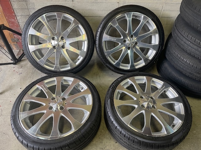 VENERDI 17インチアルミセット　　100ミリ　４穴　205/40Ｒ17　バリ山付き_画像1