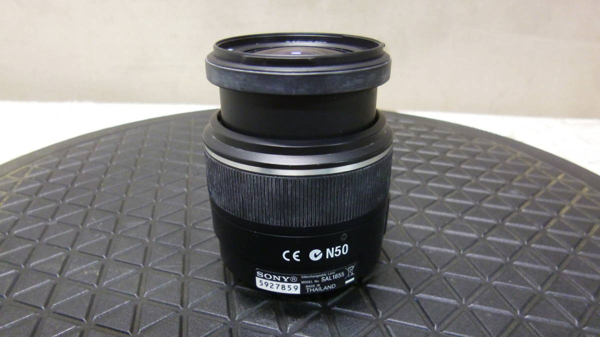 SONY SAL1855 カメラ レンズ DT F3.5-5.6/18-55mm SAMの画像1