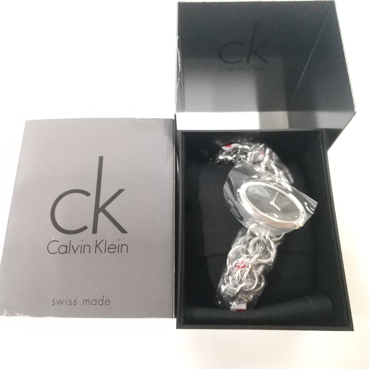 1719【未使用品】Calvinklein カルバンクライン CK チェーン ブレスウォッチ 腕時計 楕円 シルバー/ブラック ケース付き_画像1