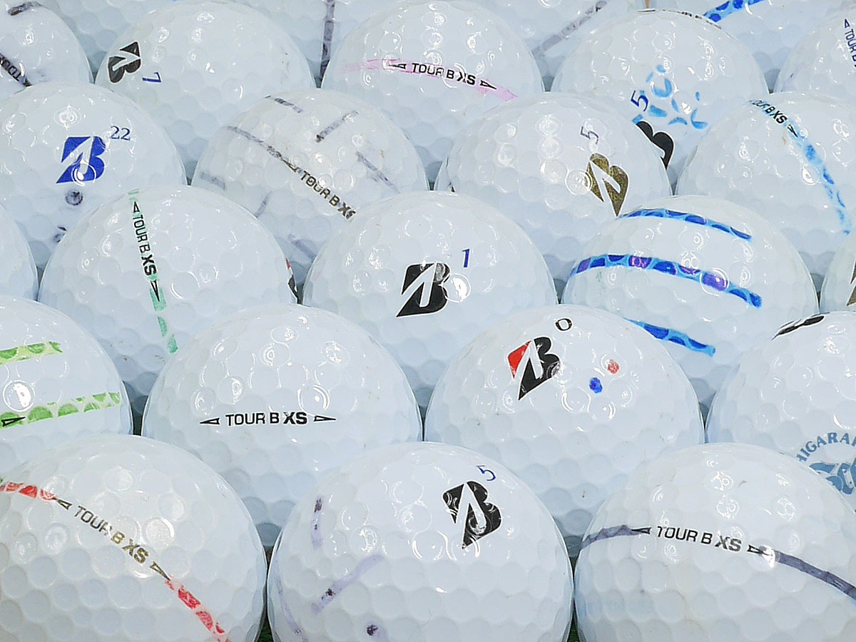 ロストボール AB落書き BRIDGESTONE GOLF TOUR B XS 2020年モデル ホワイト系混合 20個セット_画像1