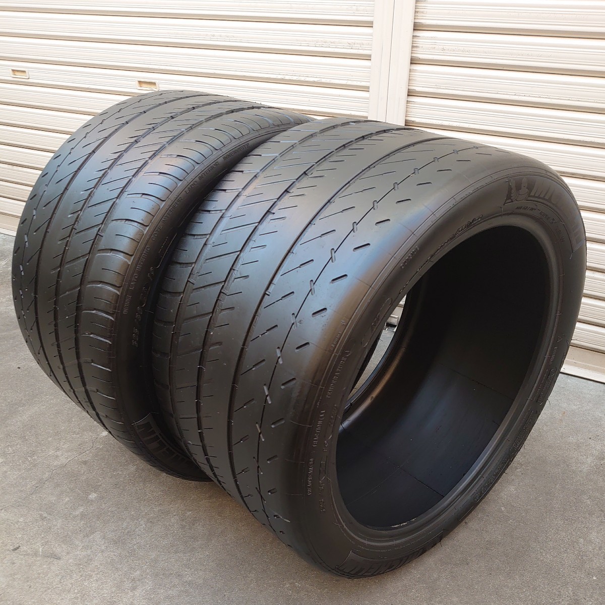 MICHELIN ミシュラン Pilot Sport Cup 325/30R19 2本　中古品_画像2