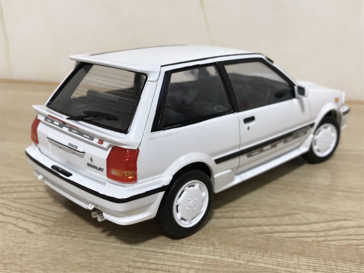  free shipping 1/24 engine attaching plastic model final product Toyota Starlet turbo EP71 TOYOTA STARLET TURBO old car domestic production famous car collection. company .