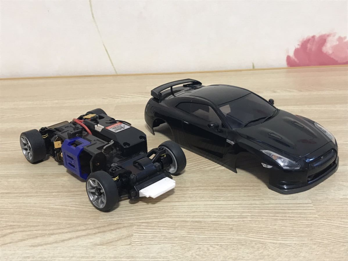 送料無料　京商ミニッツレーサー　ラジコン車体　日産 GT-R R35 MA-015 KYOSHO MINI-Z RACER NISSAN