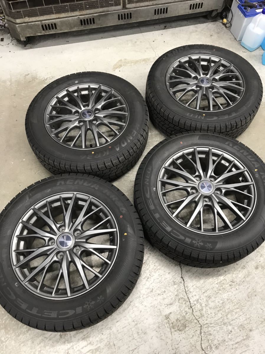 バリ溝 23年製 KENDA KR36 205/60R16 スタッドレス Weds RAVRION RM01 6.5j +53 4本セット　ケンダ　ウェッズ_画像1