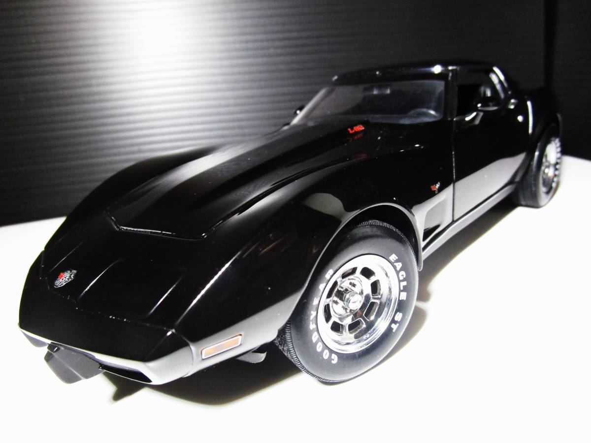 ☆希少モデル☆UT 1/18 Chevrolet Corvette 1978 C3型 シボレー コルベット Tバールーフ仕様☆激レア絶版品☆_画像1