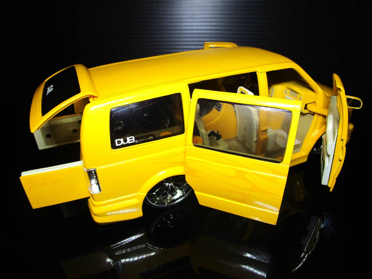 ☆希少☆未開封品☆Jada TOYS 1/18 DUB CITY BIG BALLERS CHEVY ASTRO BAN シボレー アストロバン☆BLADE 24inch ホイール仕様☆_画像9