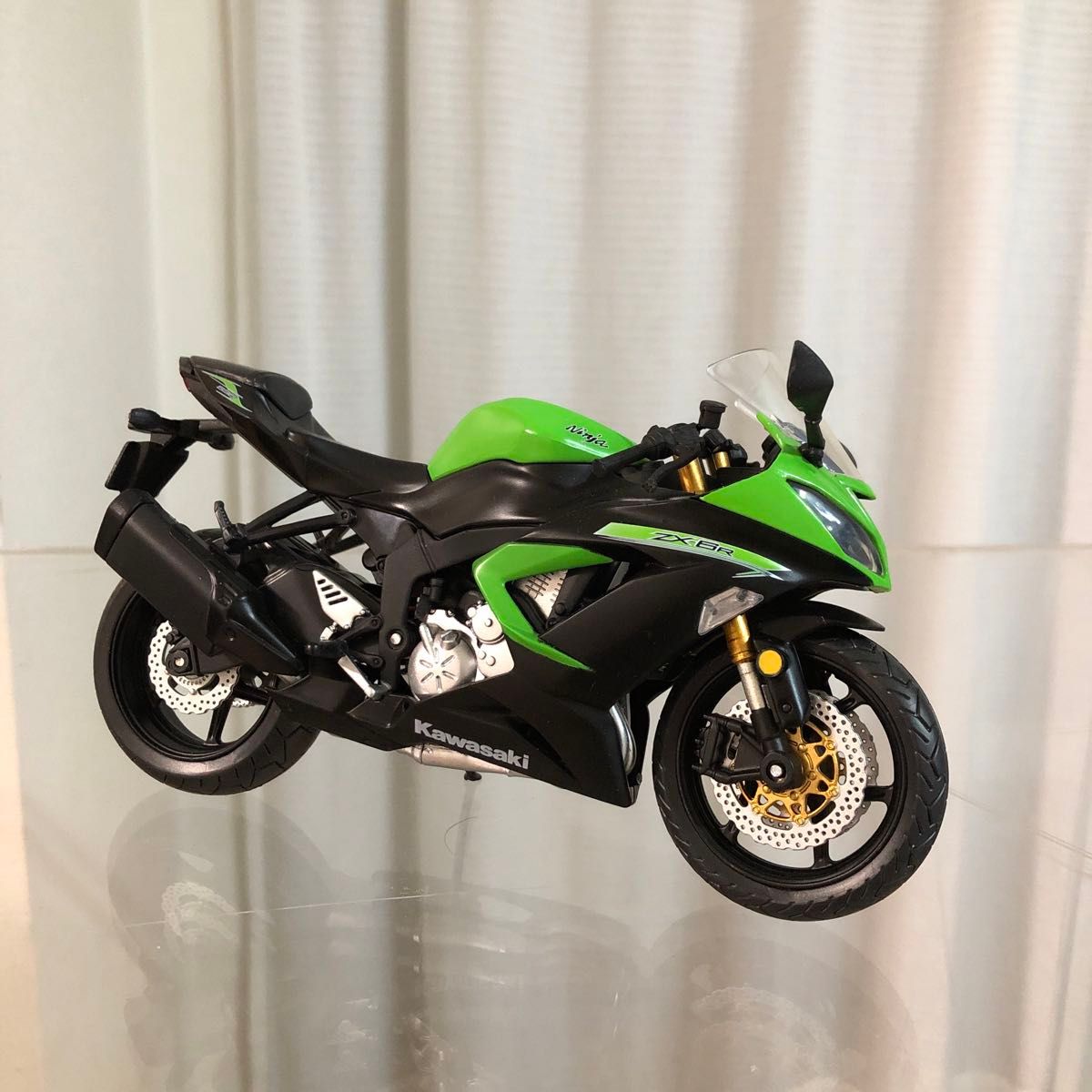 NewRay 1/12 CBR1000RR ZX-6R Ninjaの3台セット ホンダ カワサキ NewRay 1/12 CBR1000RR ZX-6R Ninjaの3台セット ホンダ カワサキ