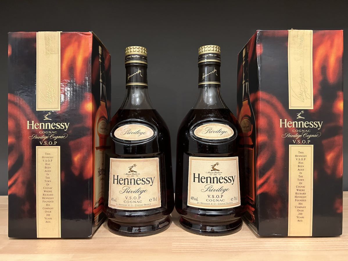 原2 Hennessy ヘネシー Privilege プリヴィレッジ VSOP COGNAC コニャック ブランデー 古酒 洋酒 700ml 40% 箱付き 未開栓 2本セット_画像1