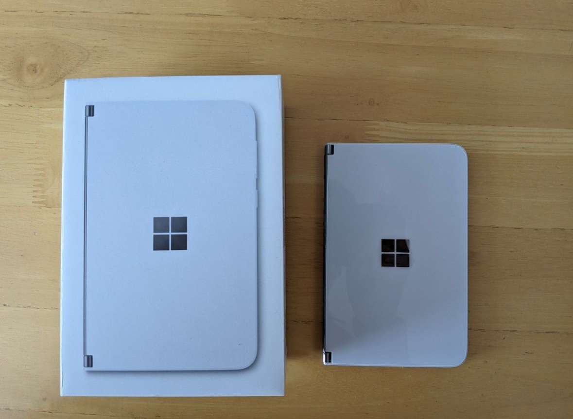 【中古】マイクロソフト Microsoft Surface Duo 1st 第1世代 SIMフリー スマートフォン フォルダブル fold【送料無料】_画像1