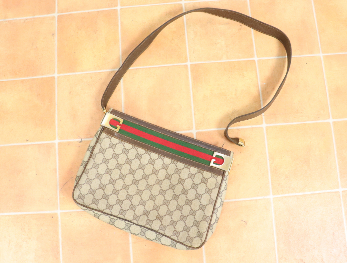 ブランドバック まとめ GUCCI CHRISTIAN OLIVER COACH YSL DAKS 等 ハンドバック ファッション 005JIOJH18_画像2