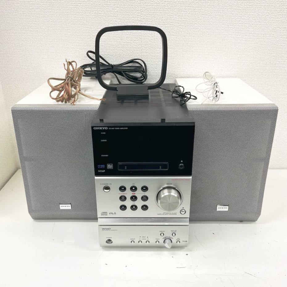 ONKYO オンキョー CD MDコンポ ペアスピーカーセット FR-B8 D-B8 ブラック 2005年製 システムコンポ CDデッキ 音響機器 スピーカー_画像1