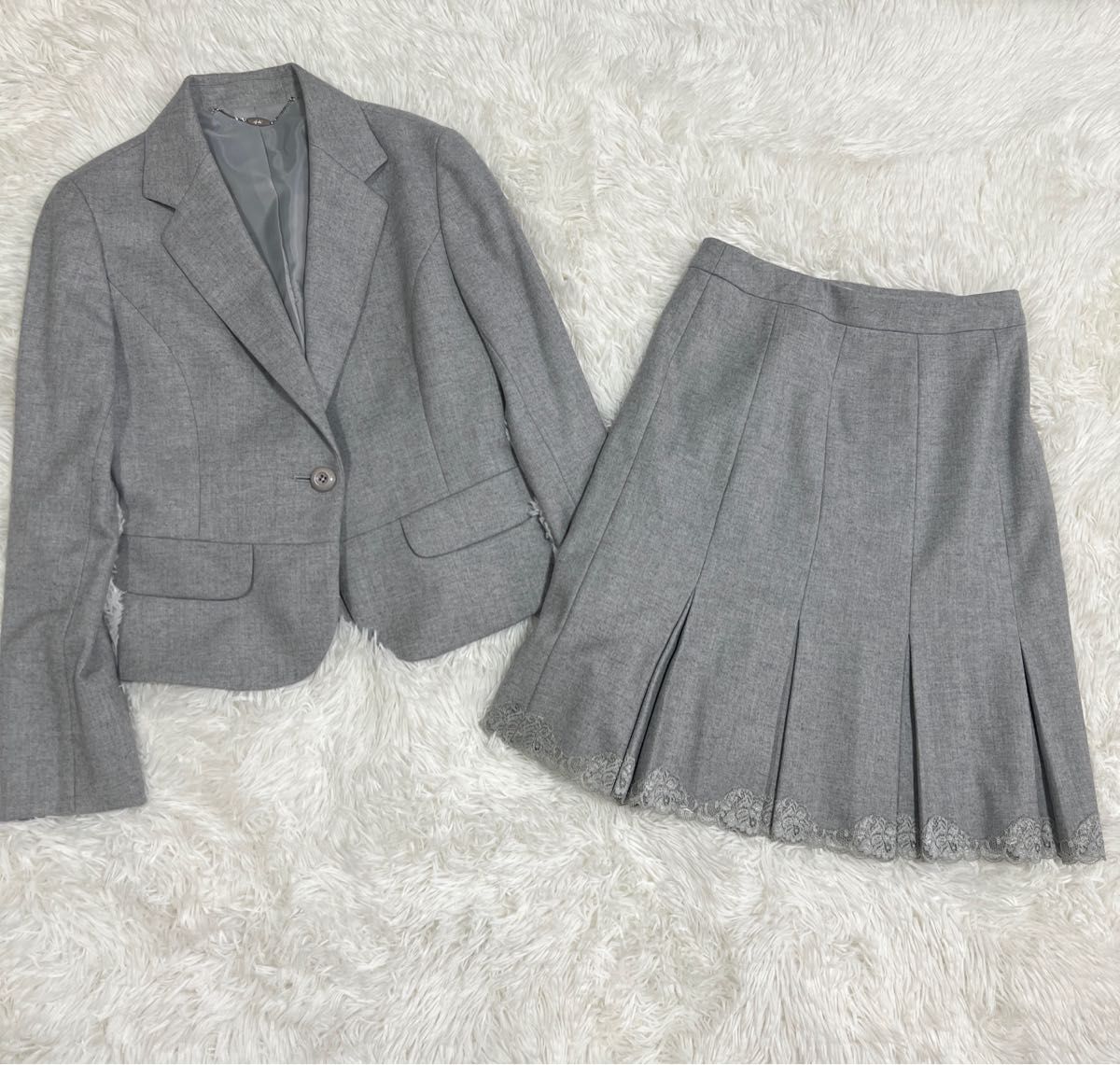 美品　日本製ef-de ウールカシミヤ混　スカートスーツ上下セット　グレー　9号 セットアップスーツ
