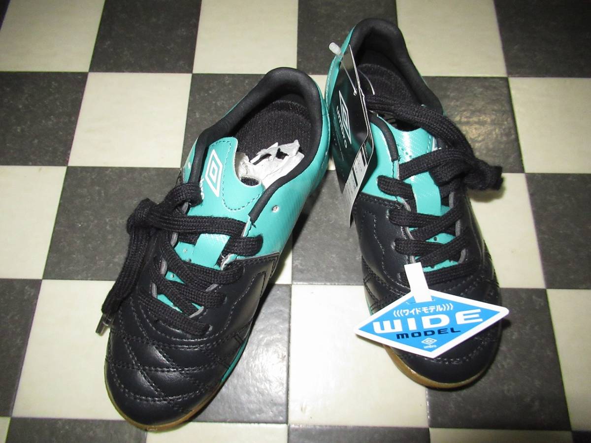 ★アンブロ/UMBRO★新品　ACR シーティー TR WIDE IN ジュニア　18ｃｍ　ブラック/Mグリーン/ホワイト_画像2