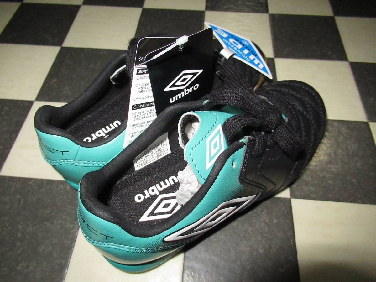 ★アンブロ/UMBRO★新品　ACR シーティー TR WIDE IN ジュニア　18ｃｍ　ブラック/Mグリーン/ホワイト_画像7