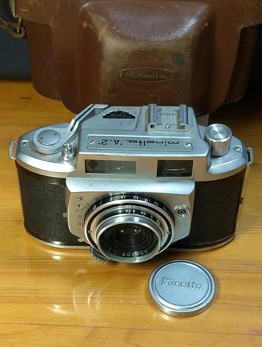  【希少！】ミノルタ Minolta 'Ａ.2' レンジファインダー45mm F3.5 CITIZEN MXV No.134947 おもしろ！フイルムカメラ 本革ケース付き！_画像2