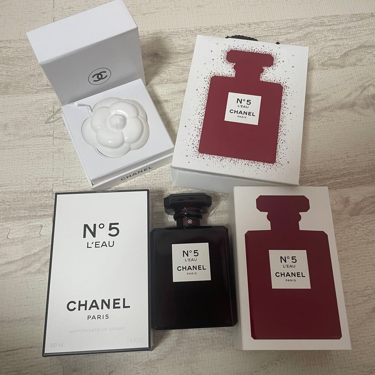 CHANEL No.5 ロー オードゥ トワレット(ヴァボリザター)  香水 100ml おまけ付き