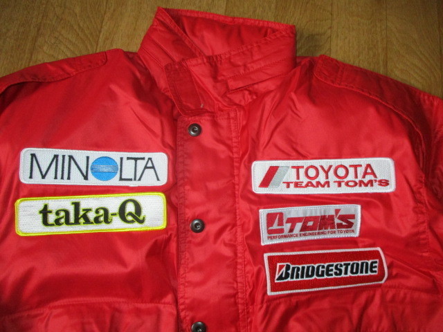 ミノルタ・トヨタ・TOM'S　トムスレーシング・F1　ビンテージ　パッチ多数・チームジャケット　未使用　サイズＳ（M相当）　デッドストック_画像3