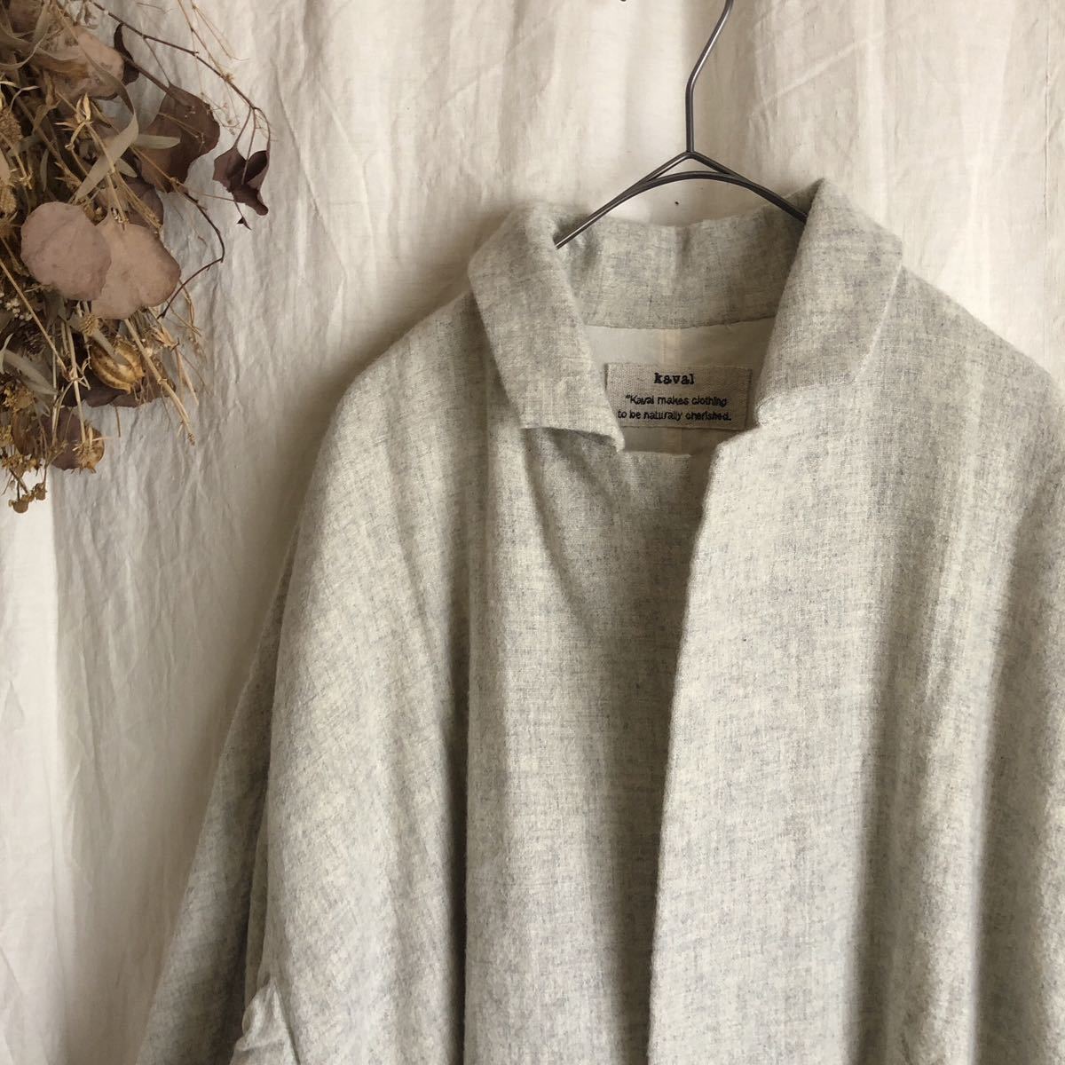 kaval カヴァル wool cashmere A-line over coat ウールカシミヤ Aライン オーバーコート 定価8万円_画像5