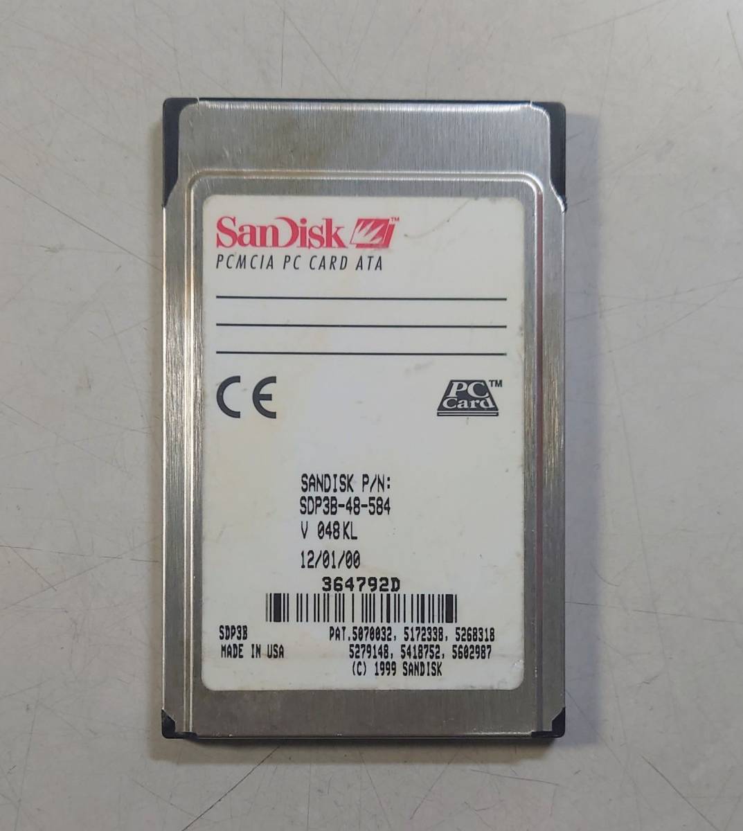 KN4445 【ジャンク品】 SanDisk Flash Disk 48MB PCMCIA PC CARD ATA_画像2