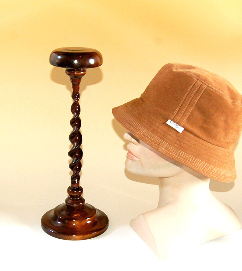 【Y】ツイスト　手作り帽子置き　木製ハットスタンド　ハンドメイド　ショップディスプレイ什器に　ウッドスタンド　アンティークスタイル