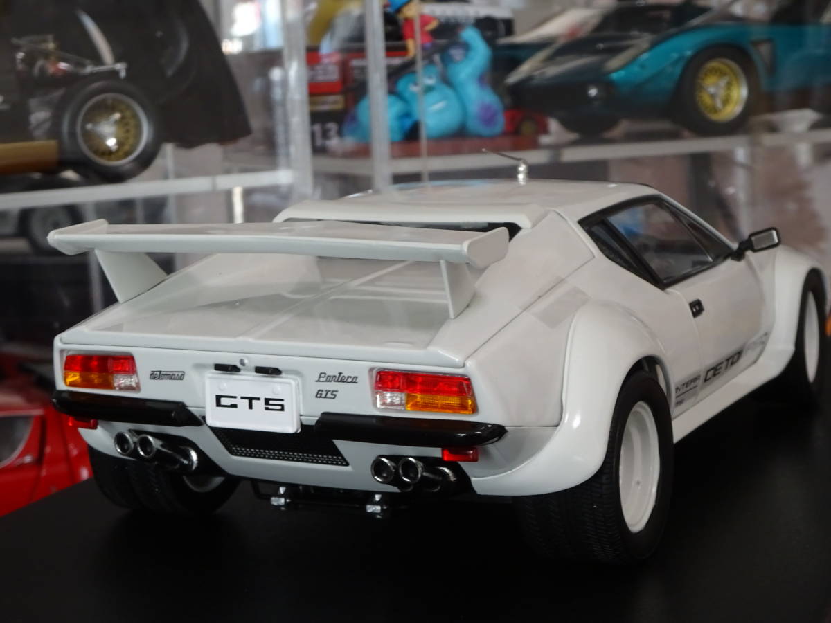 ☆ジャンク☆絶版・希少☆京商 1/18 デ・トマソ パンテーラ　GT5 White☆De Tomaso Pantara GT5☆No.08854W☆_画像3