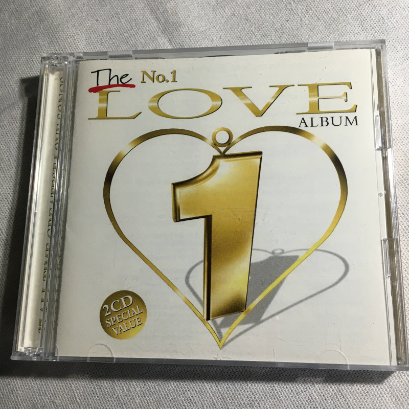 V.A.「THE No.1 LOVE ALBUM」＊1980年代から1990年代の永遠に愛されるLove Songsの全37曲のオムニバスCD　＊2枚組　＊収録曲は写真参照_画像1