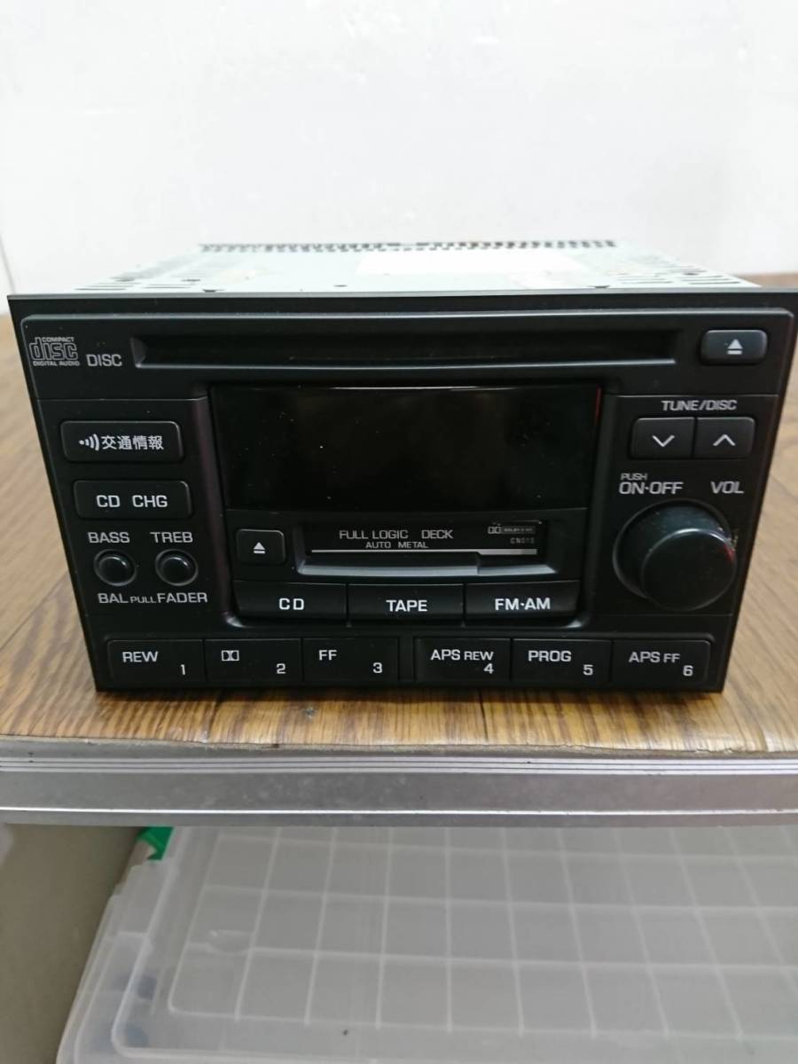 送料無料C56987 日産純正　CD/カセット　MODEL NO.PN-2098B Clarion_画像4