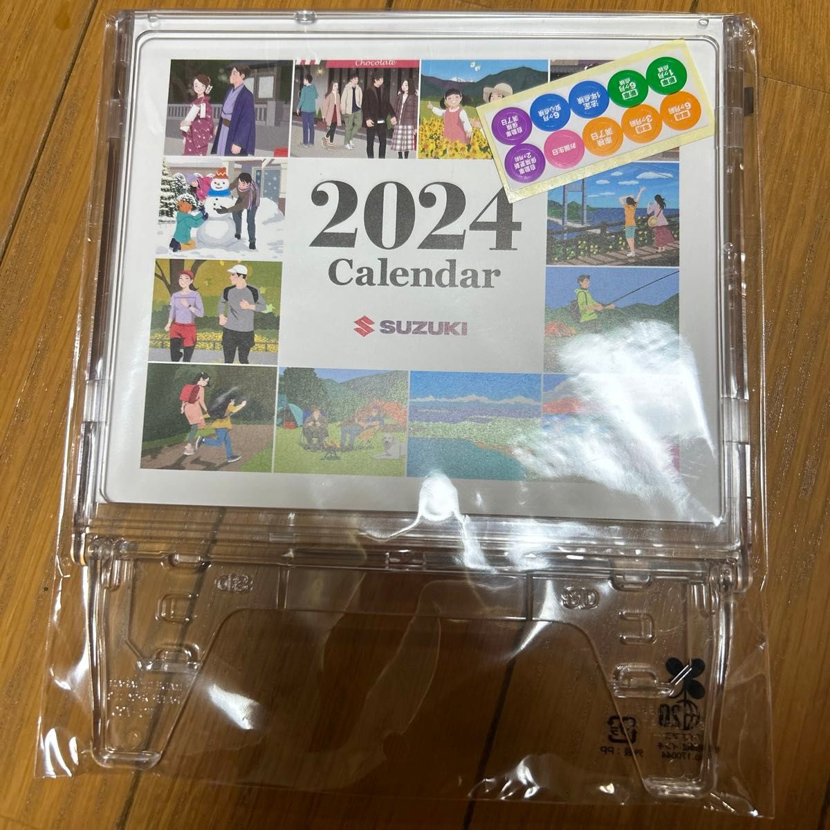 SUZUKI卓上カレンダー 2024