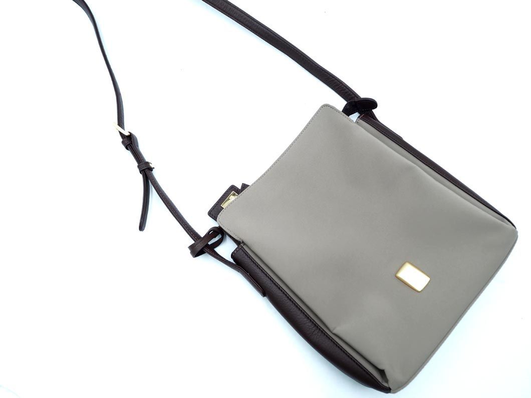 PELLE BORSA ペレボルサ スクエア ショルダー バッグ ベージュ ■■ ☆ ead0 レディース_画像1