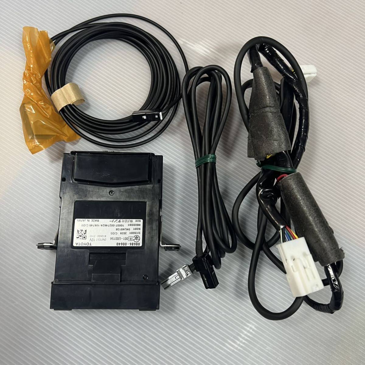 トヨタ ETC 2.0 08686-00640 配線付き トヨタ ETC 2.0 08686-00640 配線付き