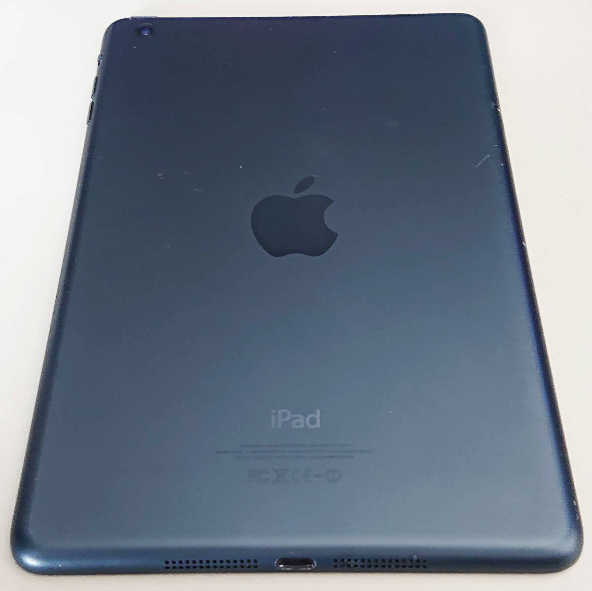 Apple iPad mini Wi-Fiモデル 16GB MD528J/A　中古　7.9インチ_画像2
