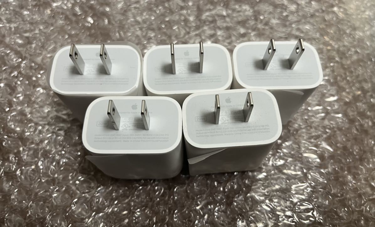 美品 Apple純正品 ライトニングケーブル A2305 電源アダプター USB-C iphone ipad 充電器 20W 5個セット 純正 正規品 アップル_画像2