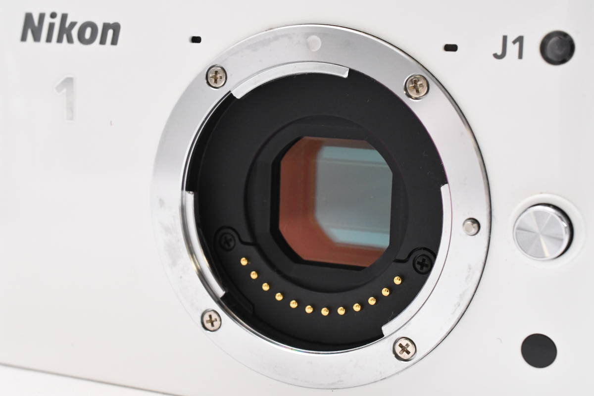 Nikon ニコン Nikon 1 J1 NIKKOR 10-30mm F3.5-5.6 VR 30-110mm F3.8-5.6 VR ボディレンズキット (t6262)の画像7