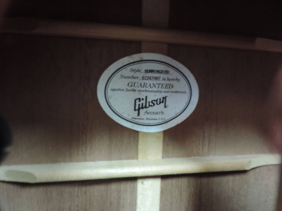 現状品　Gibson ギブソン HUMMINGBIRD ハミングバード　ハードケース付_画像3