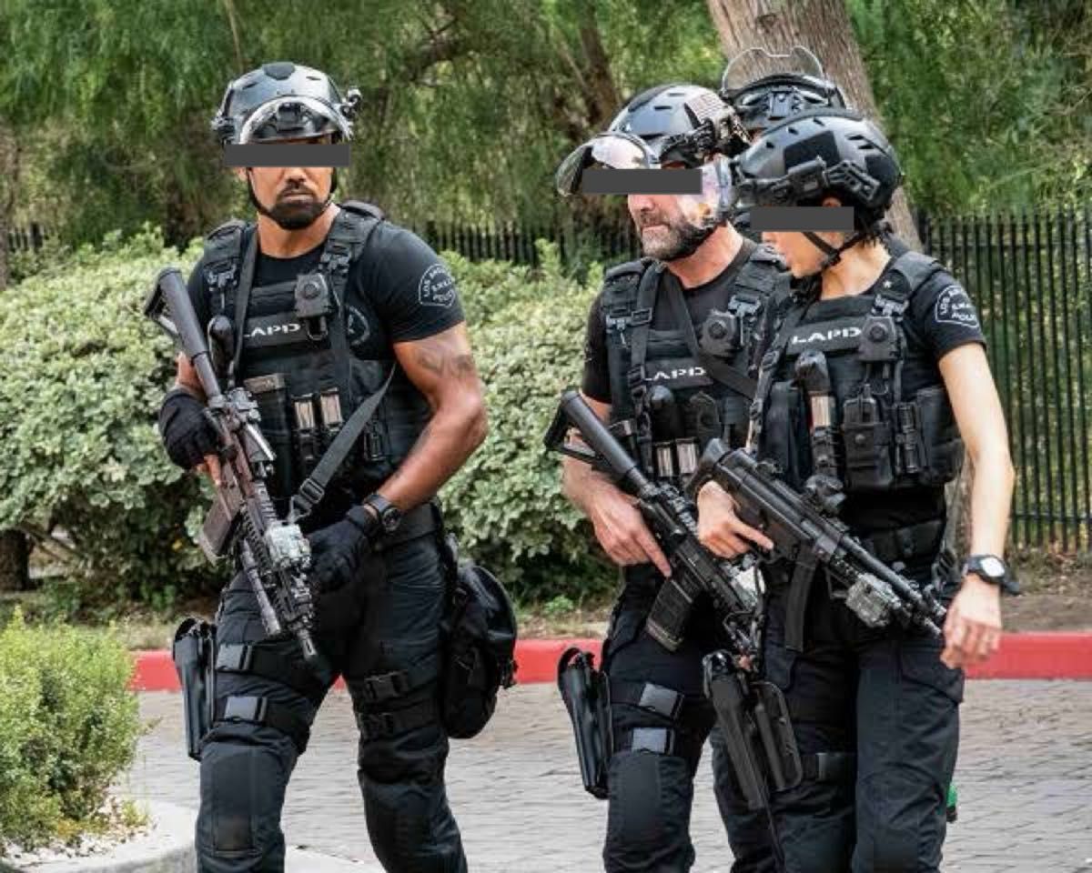 送料込　スワット　LAPD SWAT コーチジャケット ネイビー　XL  サバゲ