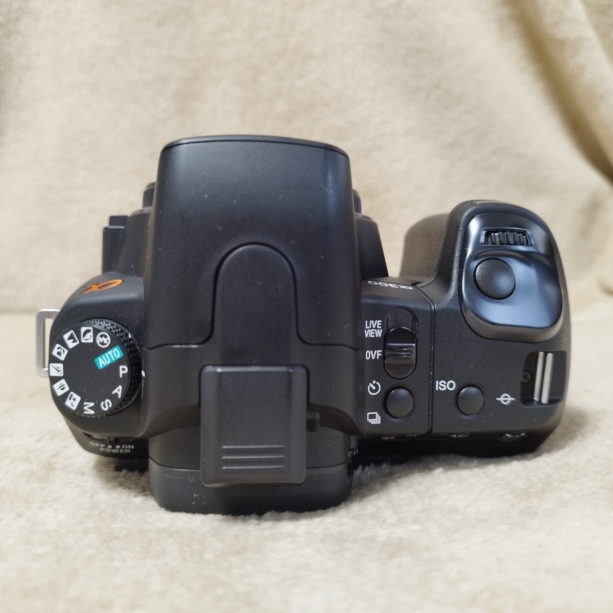 動作品 SONY α300 DSLR-A300 本体 2GB CFカード付属_画像3