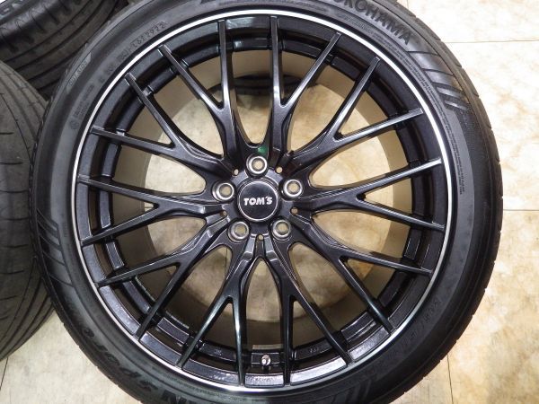 M 送料無料 即納 TOM'S TH05 20 5H114.3 8.5J+42 2022年製 ヨコハマ アドバンスポーツ 245/45R20 トムス ハリアー RAV4 レクサス NXの画像2