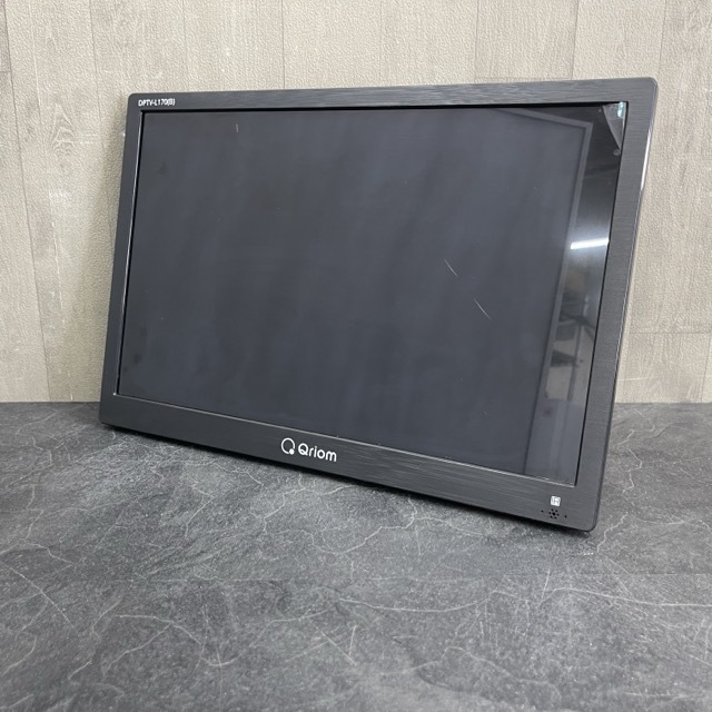 17V型 地上デジタル放送対応 ポータブルテレビ 【中古】 YAMAZEN QRIOM DPTV-L170 PCサブモニター 山善 miniB-CASカード付 / 20079の画像1