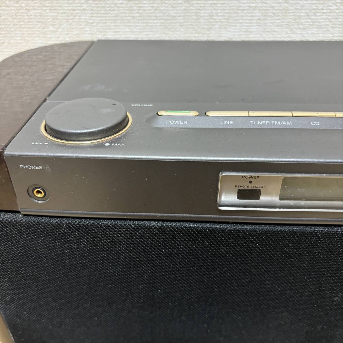 ★通電確認済★ SONY CD/FM ラジオ Celebrity セレブリティ D-3000 ソニー_画像4