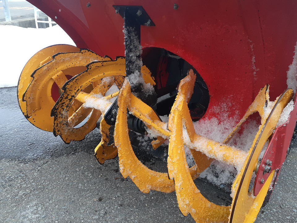 Yahoo!オークション - 青森発 ヤンマー 除雪機 JX-1090D 始動 Yahoo!オークション - 青森発 ヤンマー 除雪機 JX-1090D 始動