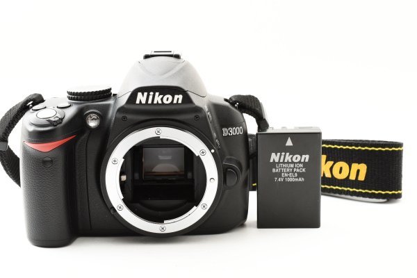 ADS2898★ 実用美品 ★ ニコン NIKON D3000 ボディ_画像1