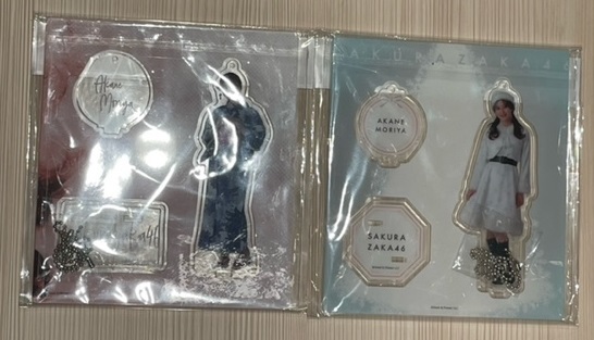 新品 櫻坂46スマホショルダー/日向坂46 BIG缶バッジ/櫻坂46 新品 櫻坂46スマホショルダー/日向坂46 BIG缶バッジ/櫻坂46