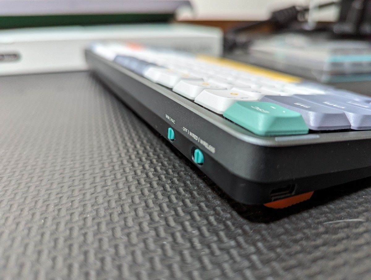 Nuphy air 60 メカニカルキーボード 茶軸 RGB Bluetooth| Nuphy air 60 メカニカルキーボード 茶軸 RGB Bluetooth|