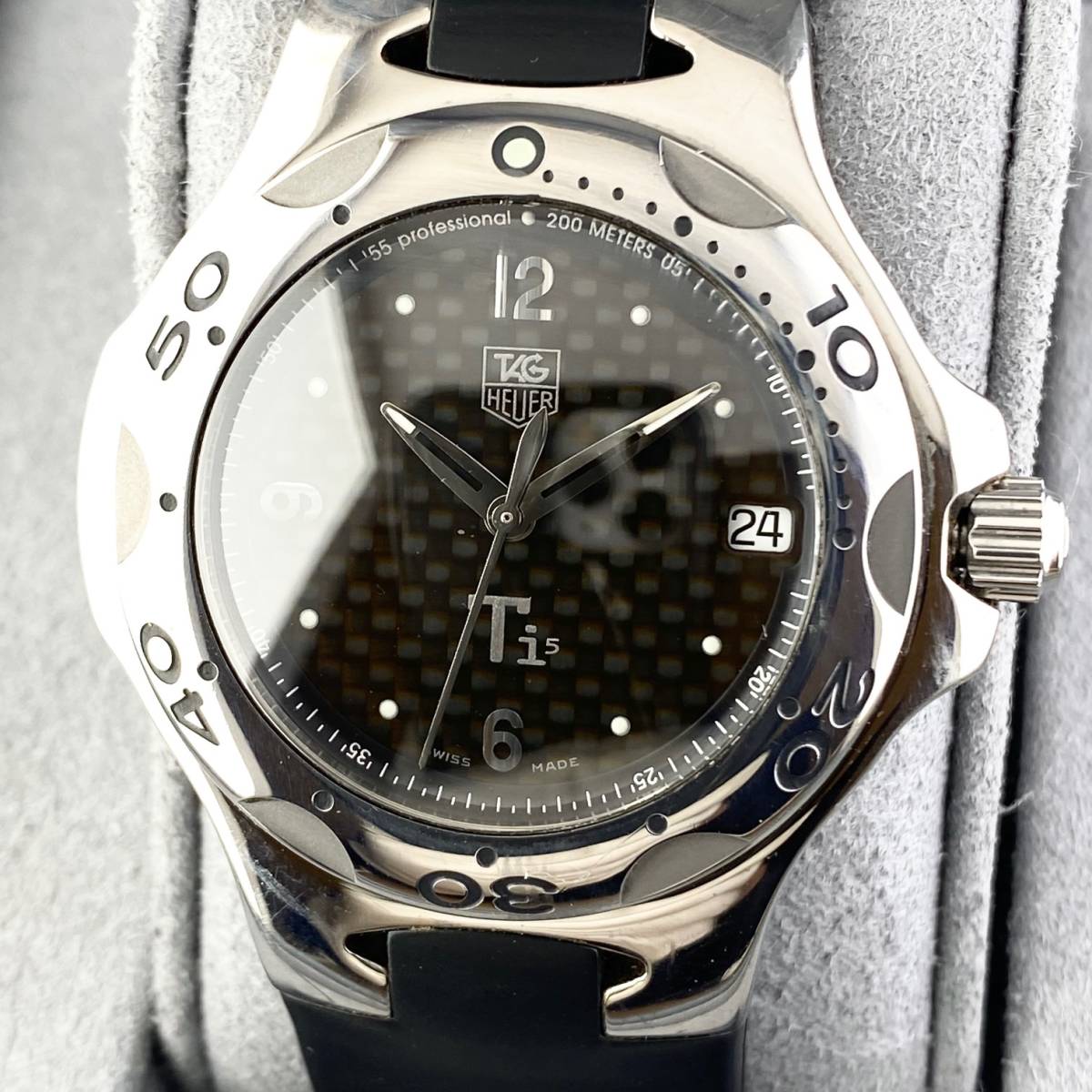 【1円〜】TAG HEUER タグ ホイヤー 腕時計 メンズ キリウム WL1180 ブラック文字盤 Ti チタンモデル プロフェッショナル デイト 正規品_画像1
