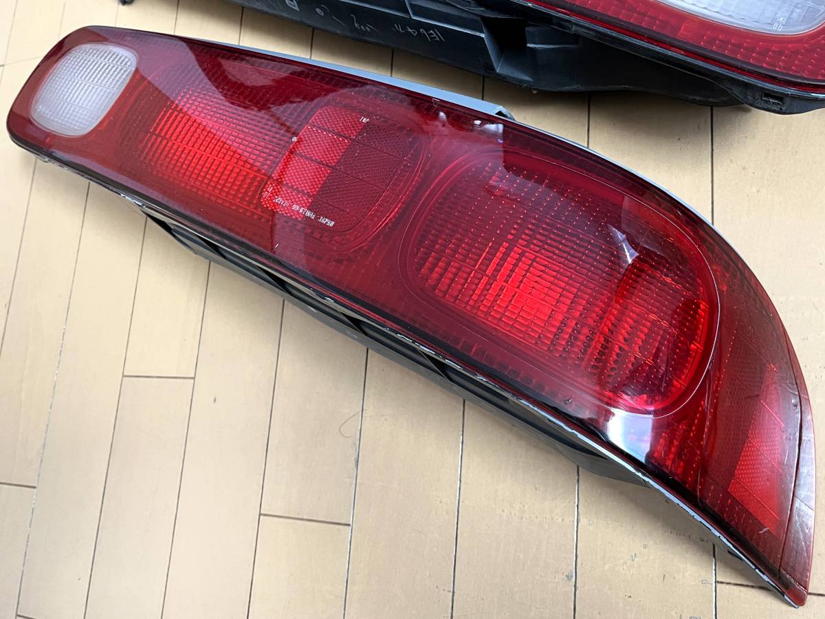 ACURA INTEGRA DC2 後期 純正 テールランプ レッドテール オール ACURA INTEGRA DC2 後期 純正 テールランプ レッドテール オール