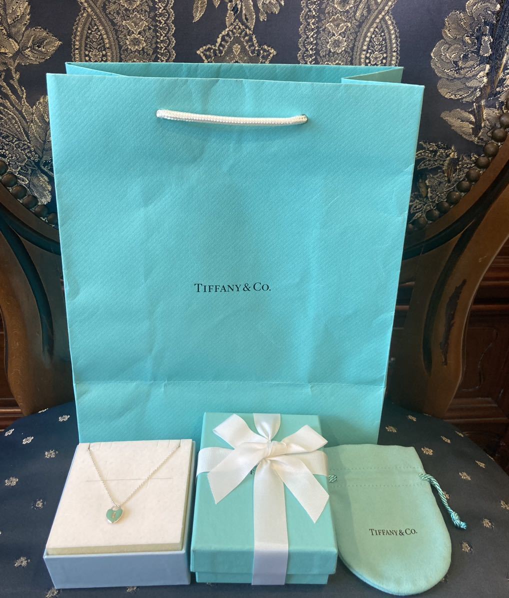 新品 正規品 ティファニー tiffany&co ネックレス　シルバー ハート キーリボン ケース巾着紙袋リボン プレゼント 鍵 ティファニーブルー_画像10