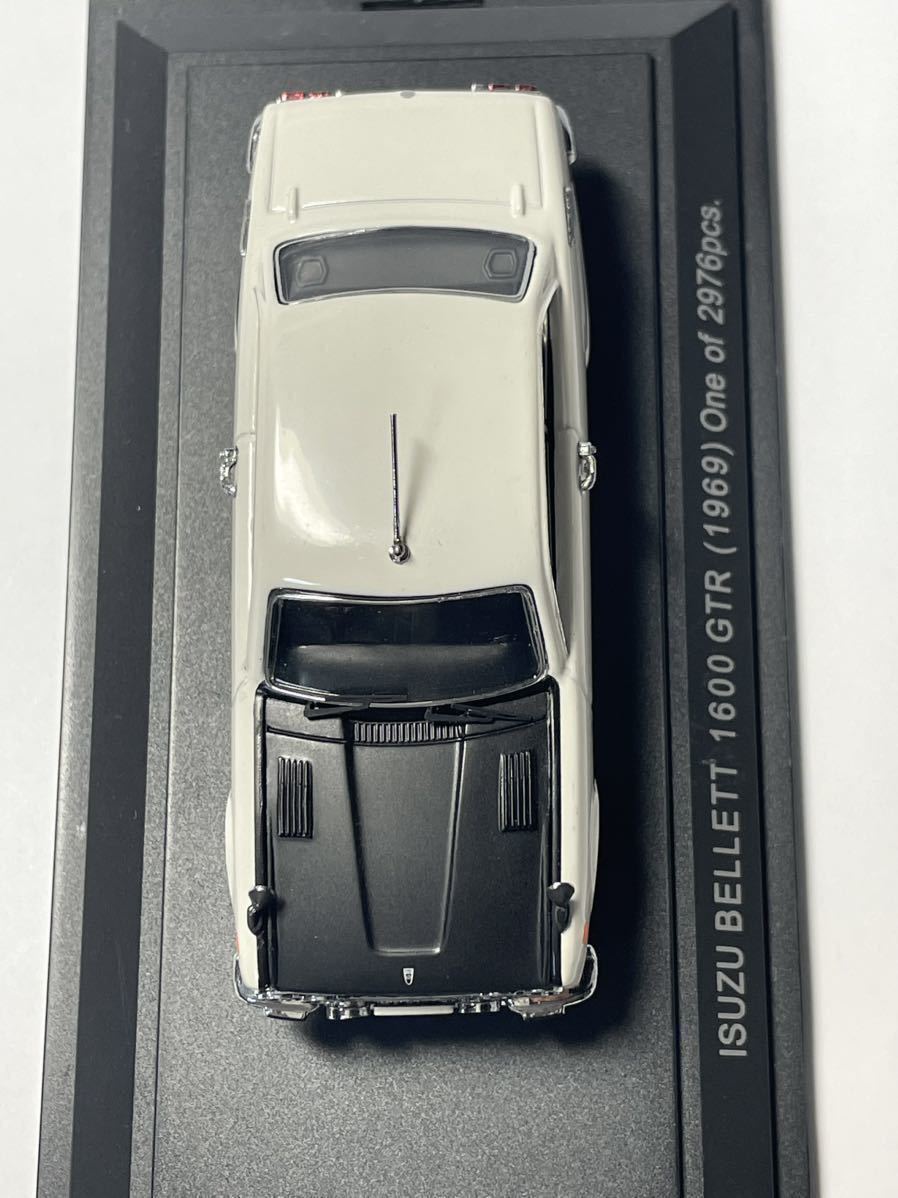 1/43 EBBRO ◆ ISUZU BELLETT 1600 GTR 1969 ( white) // いすゞ　ベレット1600GTR_画像9