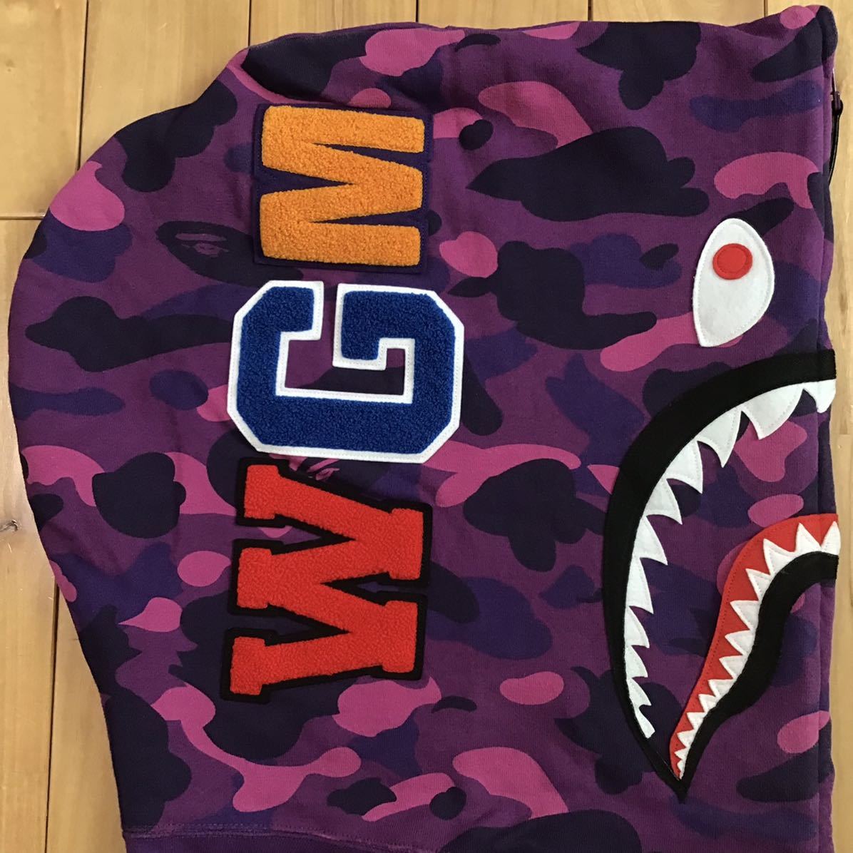 Giant shark full zip hoodie Lサイズ a bathing ape BAPE purple camo シャーク パーカー エイプ ベイプ アベイシングエイプ 迷彩 i8952_画像5